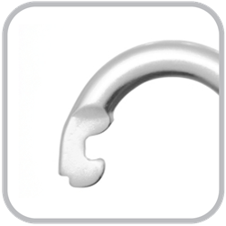 Steel quarter turn-locking karabiner