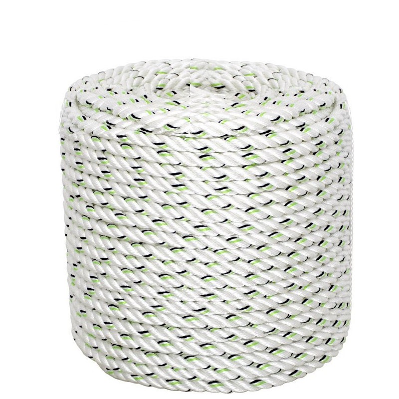 Twisted Rope with 14 mm diameter and 200 m length Twisted Rope with 14 mm diameter and 200 m length